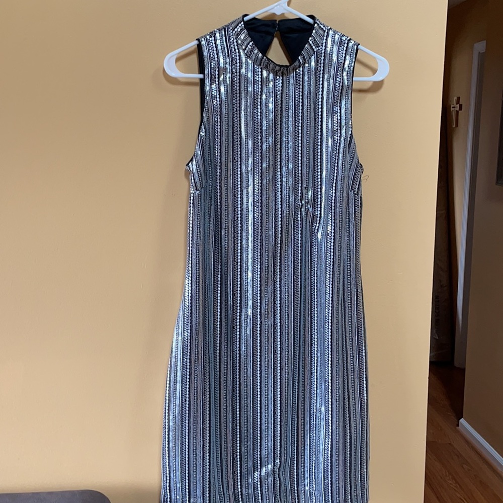 GUESS LOS ANGELES Sequin on Black Sleeveless Dress Size 8